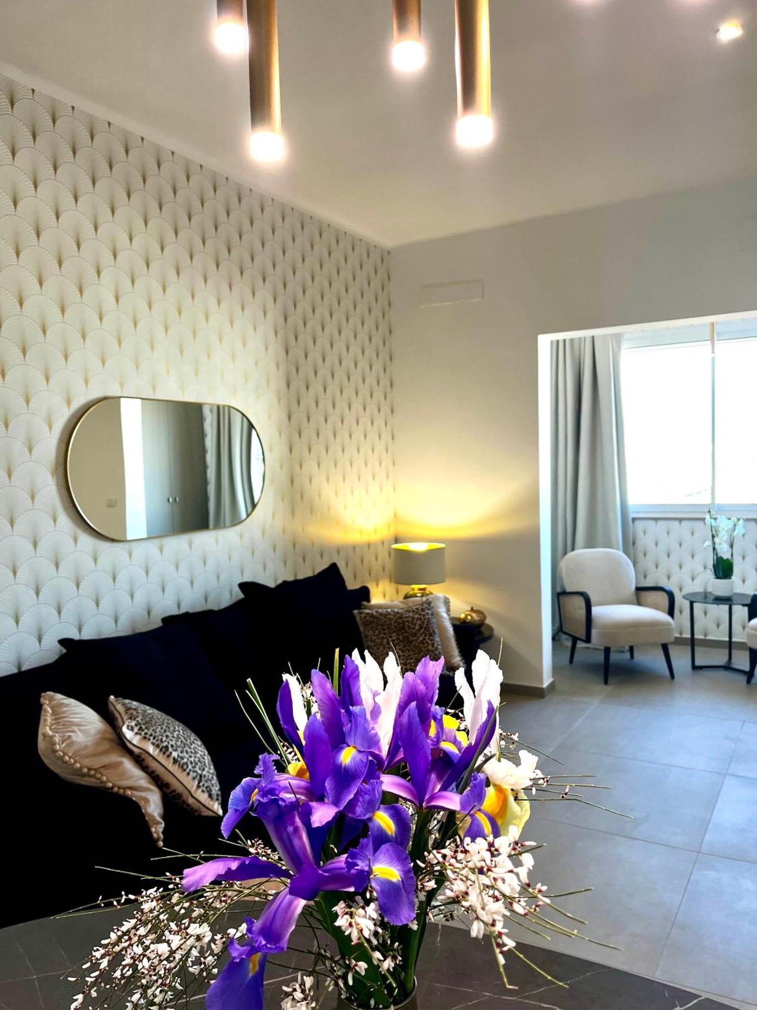 Via Dante Luxury Home Бари Экстерьер фото