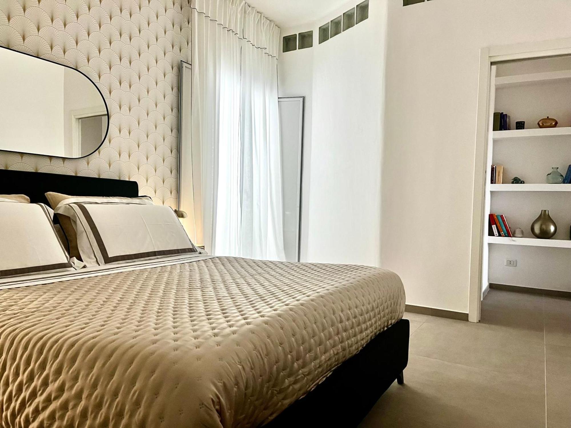 Via Dante Luxury Home Бари Экстерьер фото